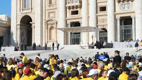 Security guards, priests, people, crowd waiting for Pope Francis, Vatican Stock Footage 97792394