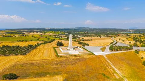 Seddulbahir, Eceabat, Turkey. Helles Memorial obelisk towering over Cape Hell Stock Photos