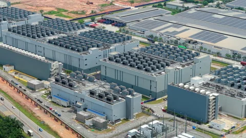 Sedenak Data Center Cooling Towers Aerial - AI Infrastructure Johor 4K 動画素材 333685860