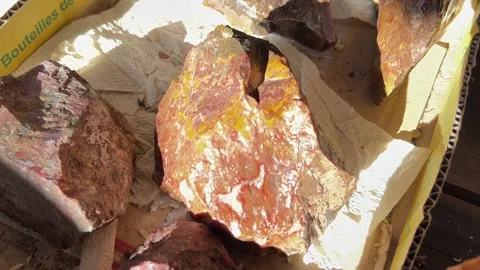 Sedona Vortex Red Moss Agate Stone in Sedona Arizona 스톡 동영상 296350139