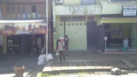 See The Light! Stockbeeldmateriaal 199910042