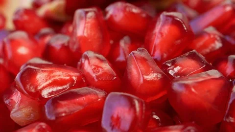 Seeds of a pomegranate that is red like a ruby ​​that can be eaten Video stock 119599325