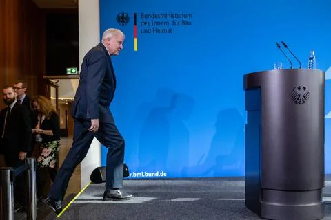 Seehofer statement on 2016 terrorist attack on Christmas Market in Berlin, Germa Stock Photos