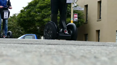 Segways in SF - HD Vídeo Stock 42513886