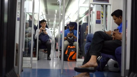 Selected focus on a man looking at the mobile phone Video stock 110967471