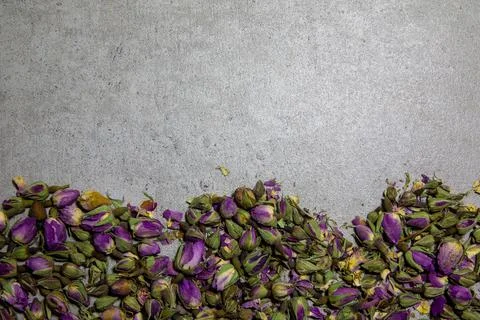 Selective focus dried rose bud. spice shop for sale Foto stock
