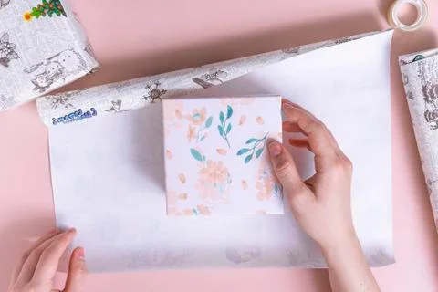 Selective focus. gift wrapping with your own hands, instructions Stock Photos