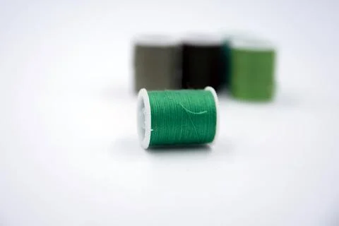 In selective focus of green thread put on white background,show texture,for n Stock-Fotos