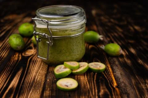 Selective focus, a jar of feijoa jam Foto stock