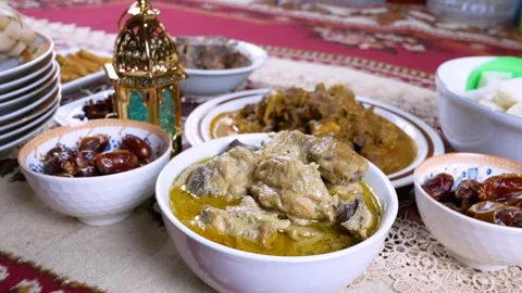 Selective focus of Opor Ayam (Indonesian chicken curry). Stock Footage 281220085