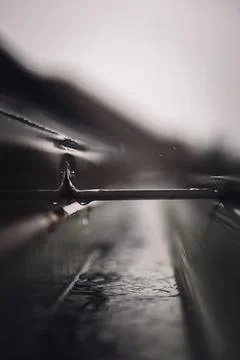Selective focus on a section of residential guttering with hanger conveying Foto stock