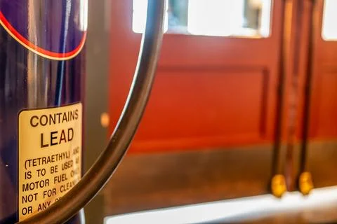 Selective focus on a warning sign stating Contains Lead Foto stock