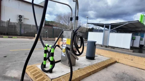 Self cleaning point with large vacuum cleaner for cars, 4K Stock Footage 271131788