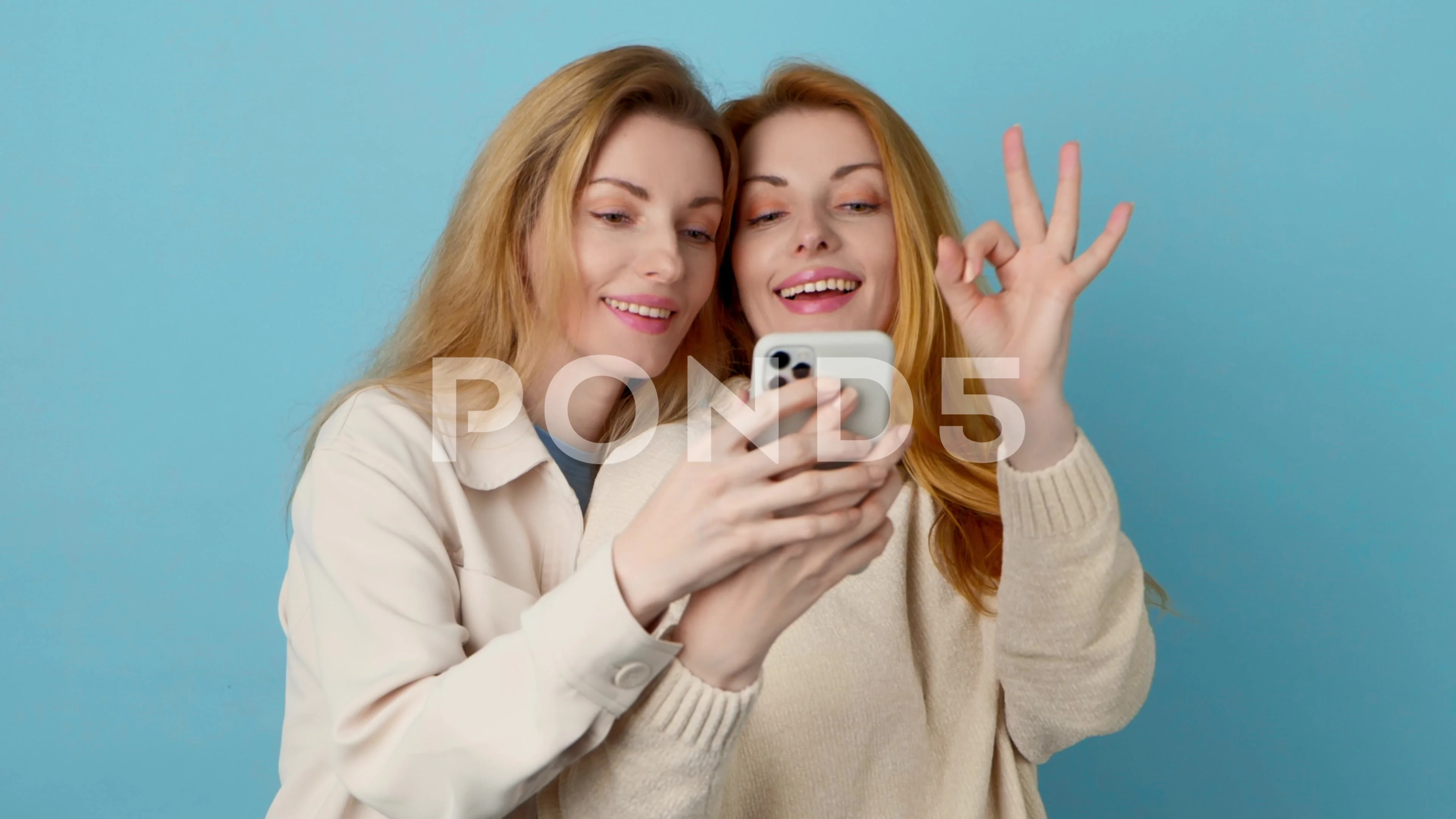 6,461 Couple Romantic Selfie Stock Video Footage - 4K and HD Video Clips |  Shutterstock
