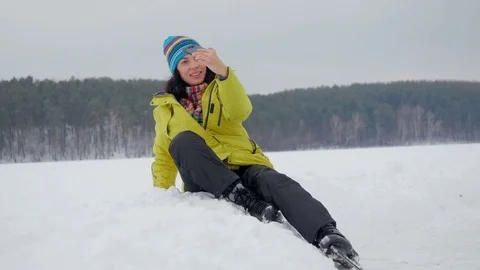 Selfie on a skating rink 스톡 동영상 72009241