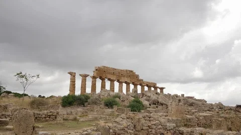 Selinunte Archeo Park. Stockbeeldmateriaal 96876216