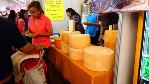 Selling cheese Video stock 118615041