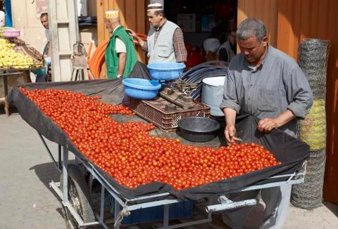 Selling Tomatoes Foto stock