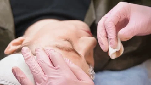 Semi-permanent makeup for eyebrows. Close-up. Microblading Video stock 149008318