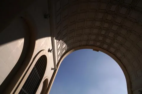 Semicircular arches of the building Stock-Fotos