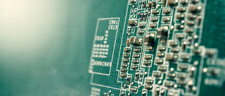 Semiconductor. cpu chip located on the green motherboard of the computer. Foto stock