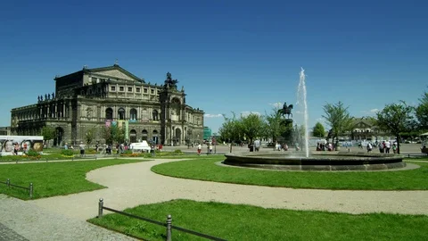 Semperoper, opera house (Saxon State Opera) Stock Footage