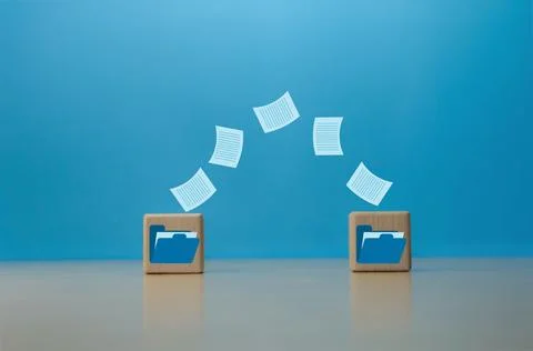 Send document files via the Internet, transfer data files between folders, .. Fotos de archivo