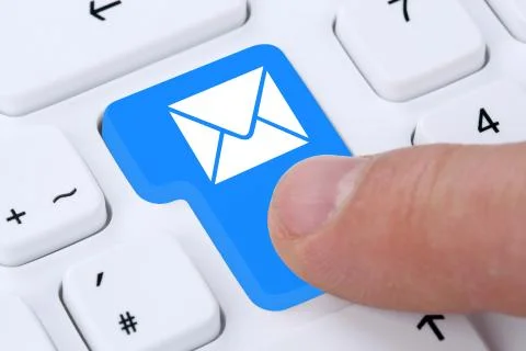 Sending E-Mail email mail message on computer Stock Photos