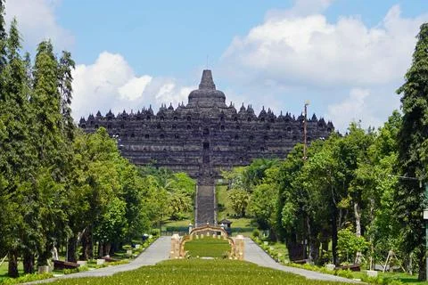  senic view of borobodur temple on java 库存照片