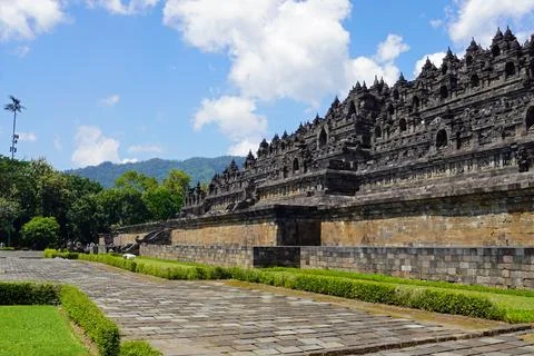  senic view of borobodur temple on java Stock-Fotos