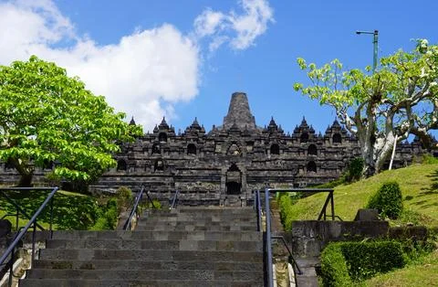 senic view of borobodur temple on java Stock Photos