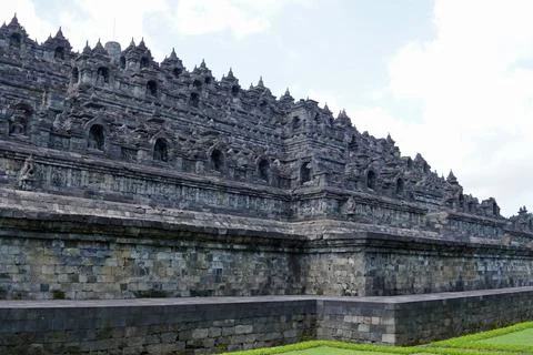  senic view of borobodur temple on java Stock Photos