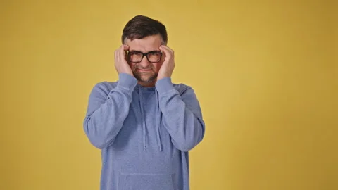 Senior Man Experiencing Severe Headache Stock-Footage 265772120