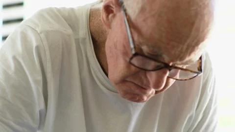 Senior man looking down. Stock-Footage 88374302