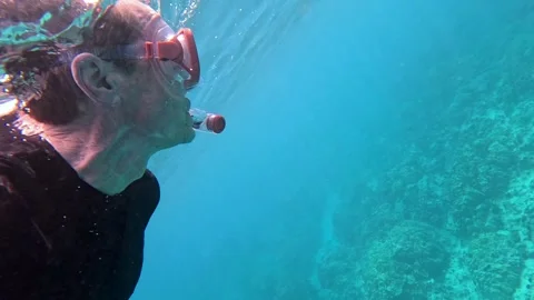 Senior man snorkeling Video stock 290834169