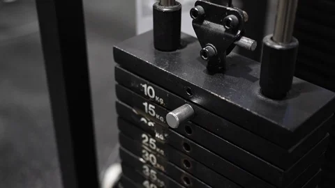 Senior man training in the gym 스톡 동영상 127023920