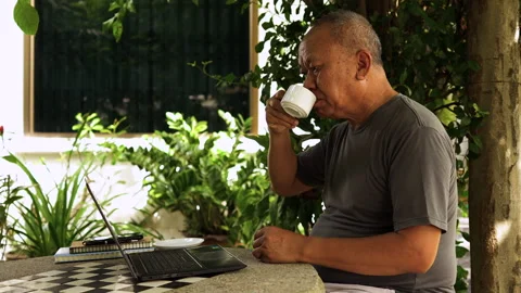 Senior man working in garden Stock Footage 252792437
