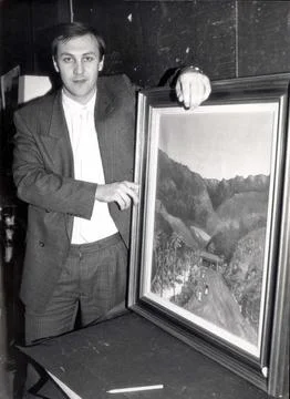 Senior Programmer In The Christie's Auctioneers Computer Dept With One Of The Pa Stock-Fotos