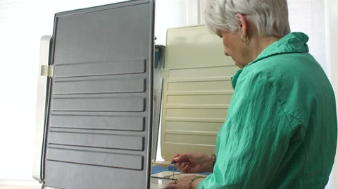 Senior woman voting Stock Footage