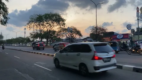 Senja Jakarta Jl. Raya Cempaka Putih 2 Stock Footage 208242535