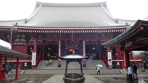 Sensoji Temple Main Hall in heavy rain Stock Footage 156007136