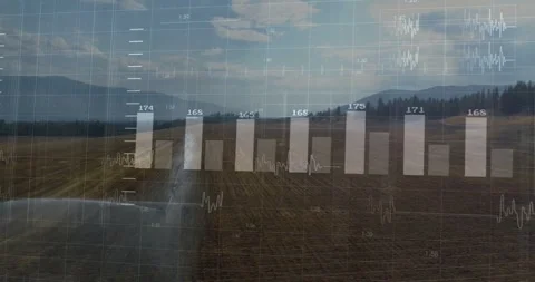Sensor data initiating overlay while pivot arm crossing farm, grid bars, waves Vídeos de archivo 333965751