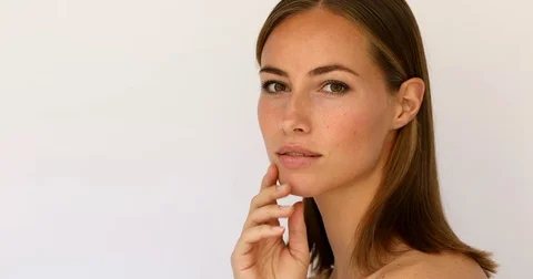 Sensuous brunette Stock-Footage 80498754