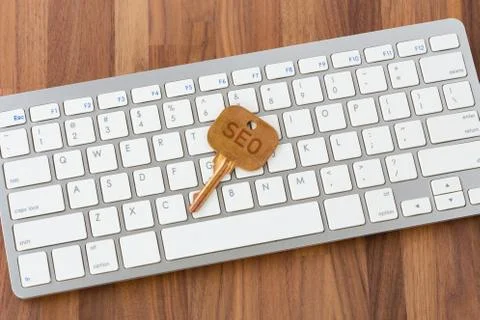 Seo concept with key on computer keyboard Stock Photos