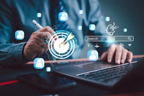 SEO Search Engine Optimization concept. Businessman use AI target icon, SEO w Foto stock