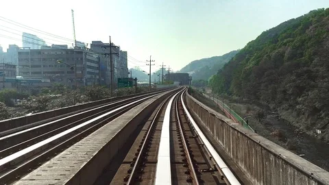 Seoul skyline from automated train Video stock 101250935