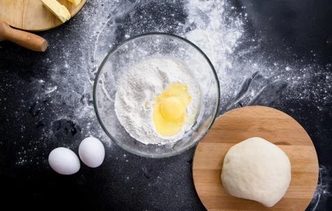 Separating the yolk from the egg white Stock Photos