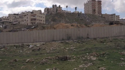 Separation wall 10 Stock Footage 126334004