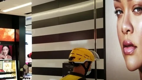 SEPHORA store landscape Stock Footage 291273934