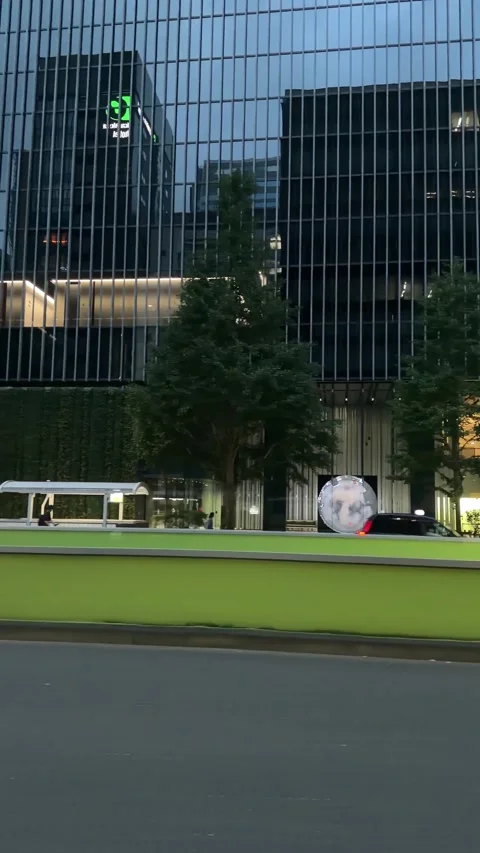 September 2 2026 Tokyo vertical high resolution modern building Vidéo 344447294
